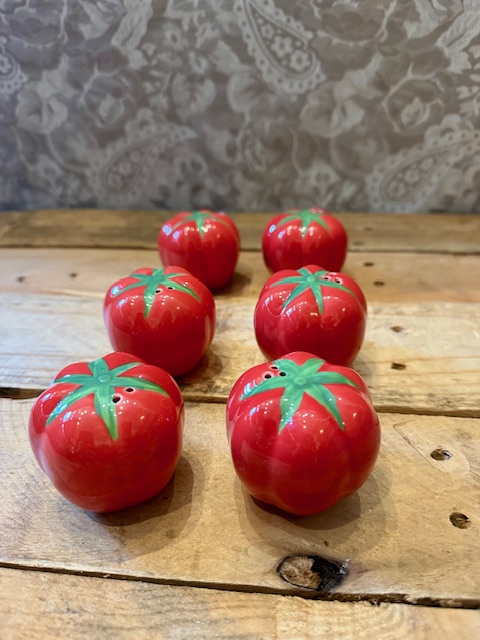 Salpimenteros tomates